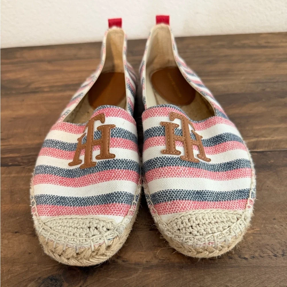 Tommy Hilfiger Striped Canvas TH Logo Espadrille Shoes. Size 8.